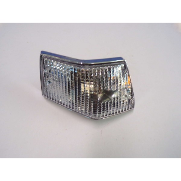 ΦΛΑΣ ΠΙΣΩ ΑΡΙΣΤΕΡΟ VESPA ΡΧΕ ΛΕΥΚΟ ΚΡΥΣΤΑΛΟ M01 ΚΩΔ.638763