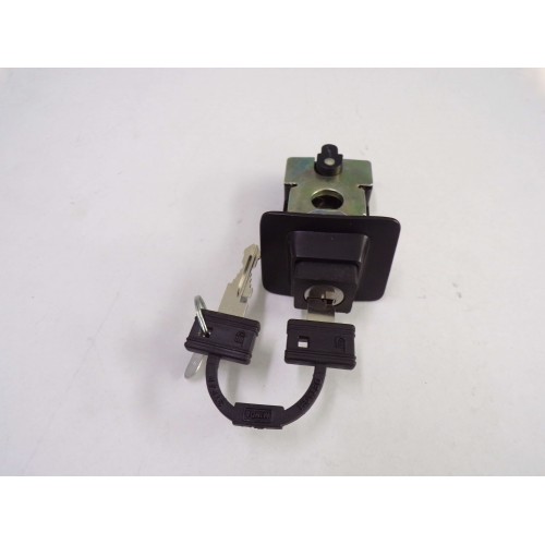 ΚΛΕΙΔΑΡΙΑ ΣΕΛΛΑΣ VESPA PX ΜΑΥΡΗ ΚΩΔ.178887