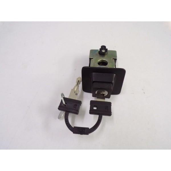 ΚΛΕΙΔΑΡΙΑ ΣΕΛΛΑΣ VESPA PX ΜΑΥΡΗ ΚΩΔ.178887