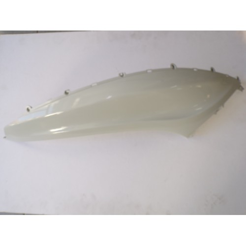 ΠΛΕΥΡΟ ΔΕΞΙ BEVERLY 300 MY10 AΒΑΦΟ ΚΩΔ.656354