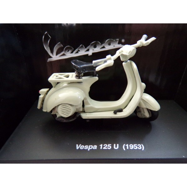 ΜΙΝΙΑΤΟΥΡΑ ΜΕΤΑΛΛΙΚΗ 1:32 VESPA 125 U 1953