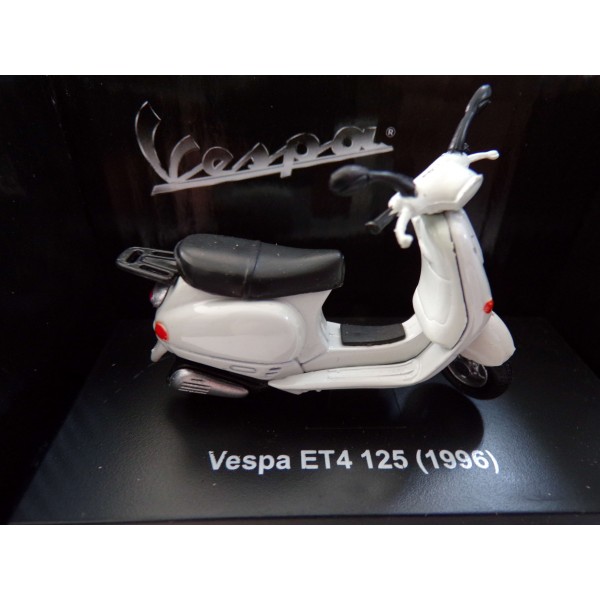 ΜΙΝΙΑΤΟΥΡΑ ΜΕΤΑΛΛΙΚΗ 1:32 VESPA ΕΤ4 125 1996